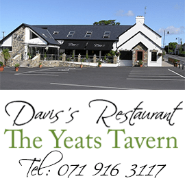 Davis's Restaurant logo
