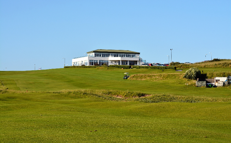 View of clubhouse on green